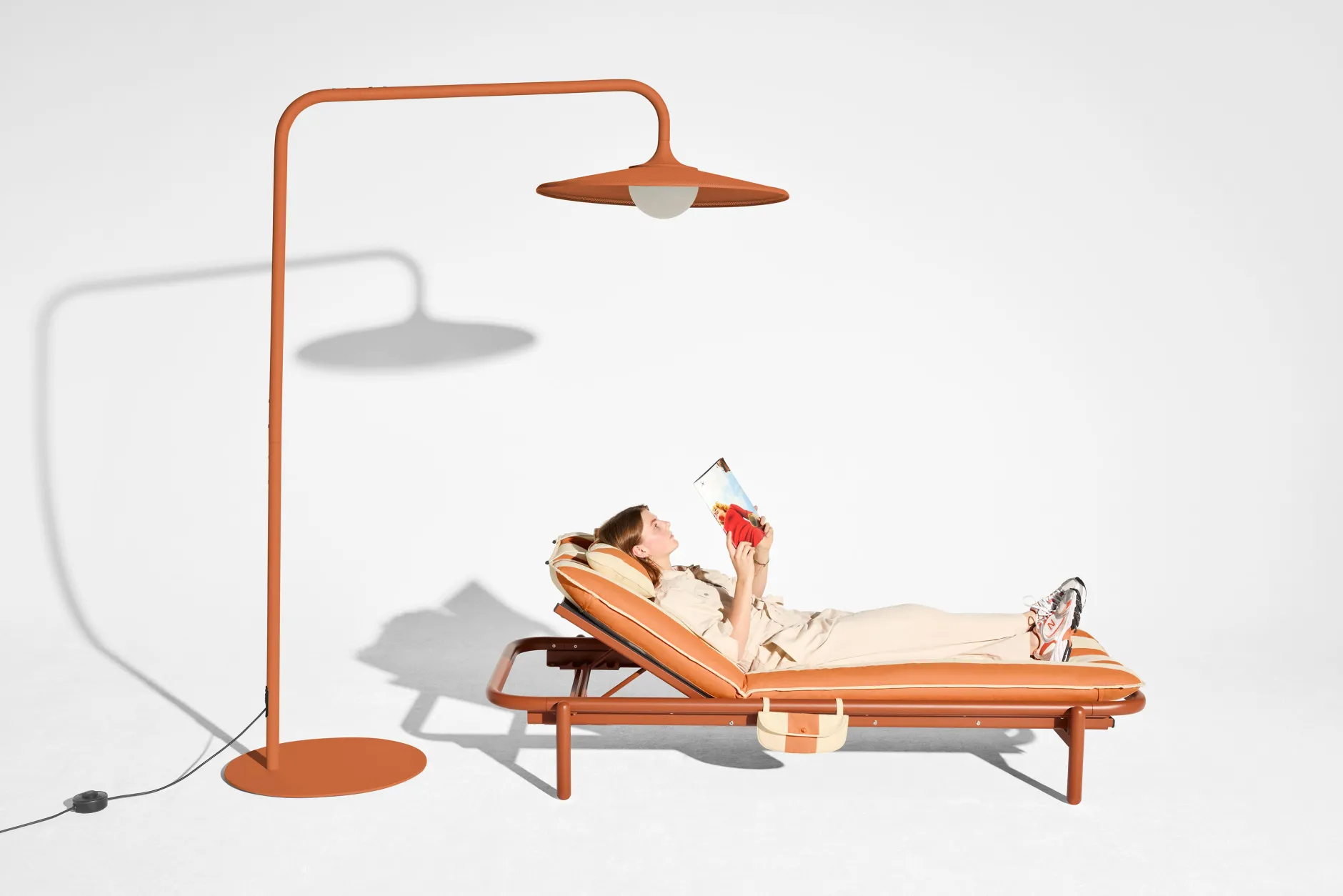 Archigrande Outdoor-stehleuchte, rot, 180x84x233 cm