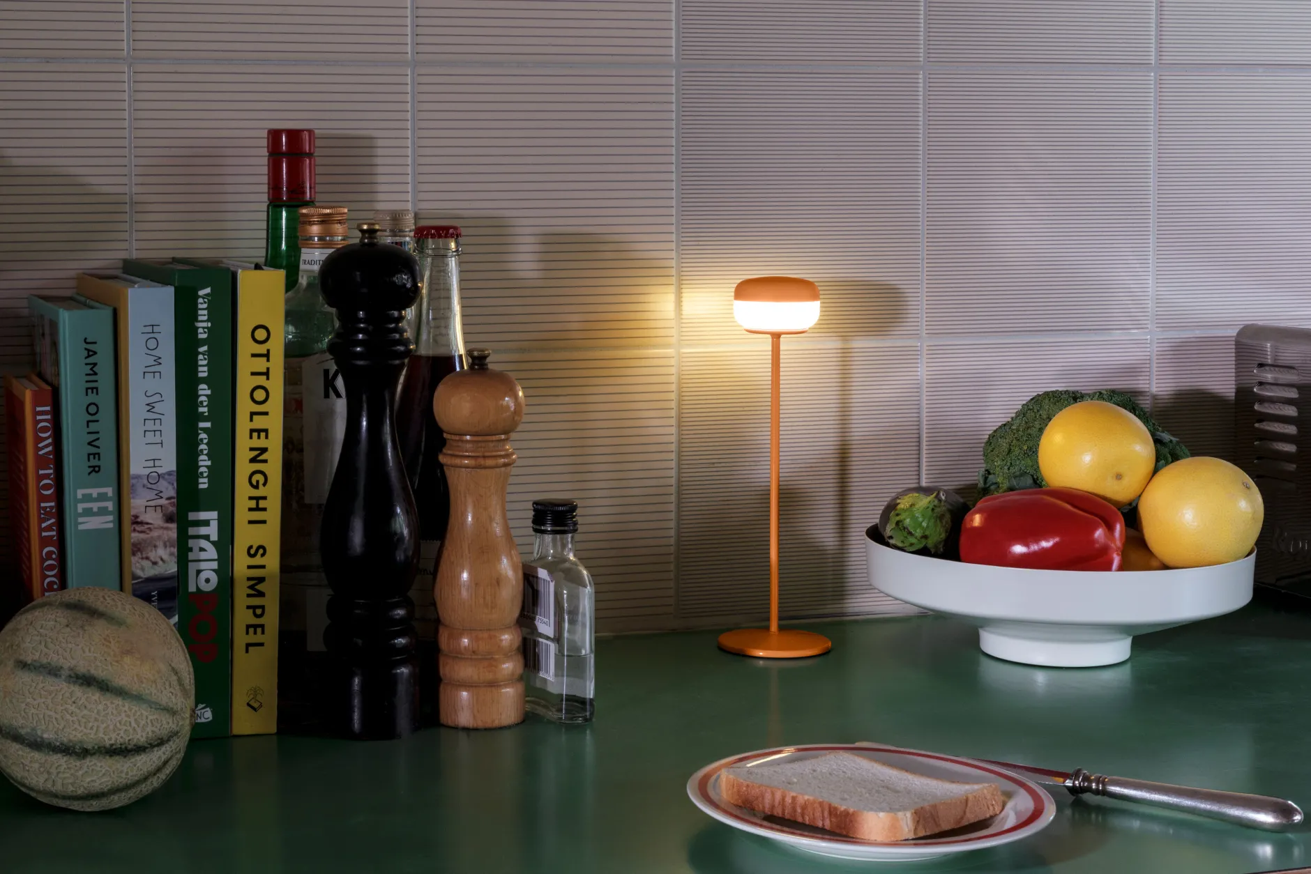 Cheerio Kabellose Tischlampe, orange, 8x8x25.8 cm