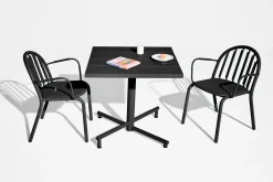 Fred's Square Bistreau Kleiner quadratischer Gartentisch, schwarz, 80x80x76 cm