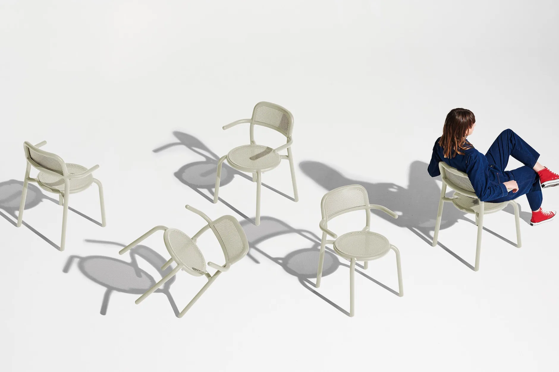 Toní Armchair Gartenstuhl mit Armlehne, beige, 59.5x54.5x80.5 cm