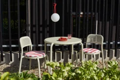 Toní Bistreau Kleiner Gartentisch, beige, 80x80x76 cm