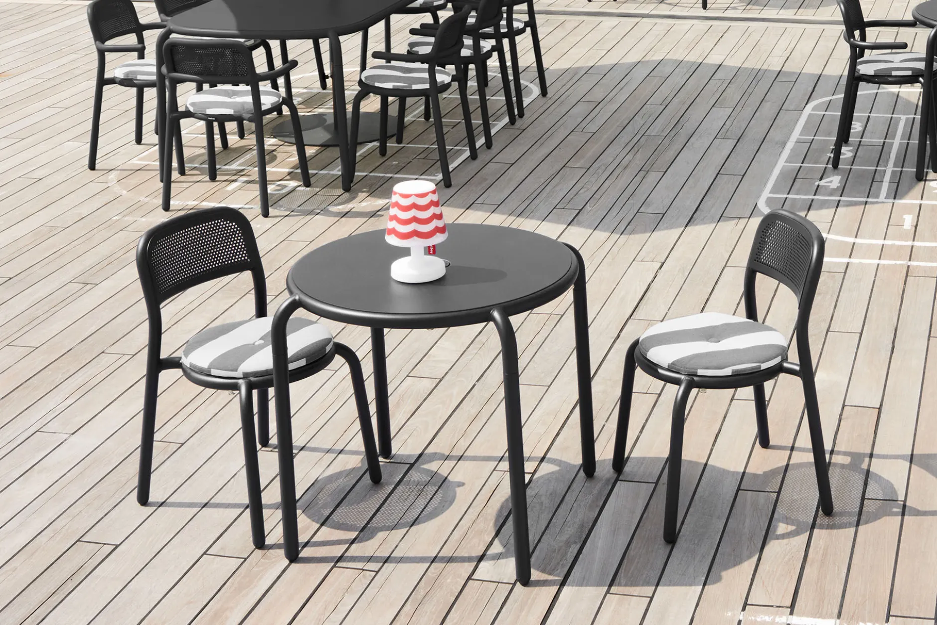 Toní Chair Gartenstuhl, schwarz, 51.5x54.5x80.5 cm